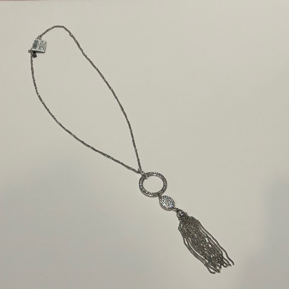 Silver necklace, NWT, never worn